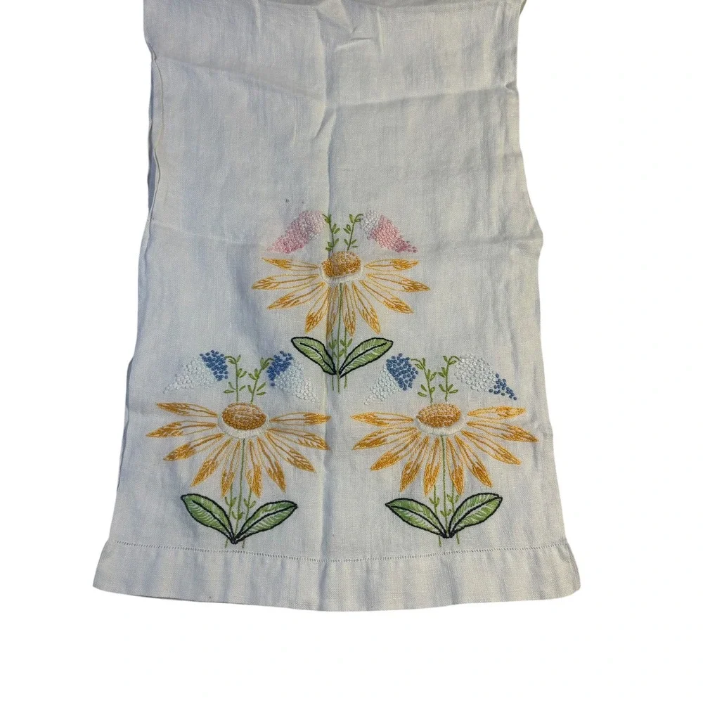 Unbranded hand embroidered